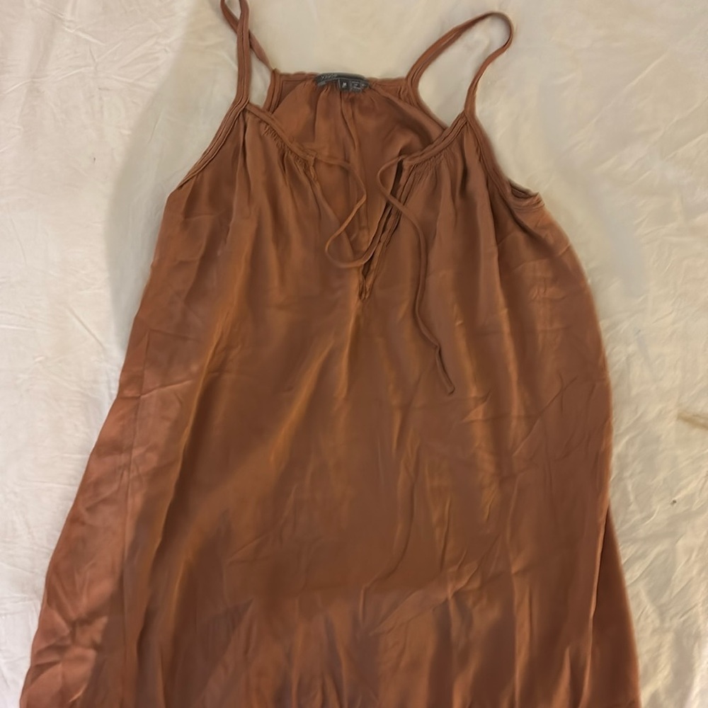 VINCE silk tank top with tie key hole